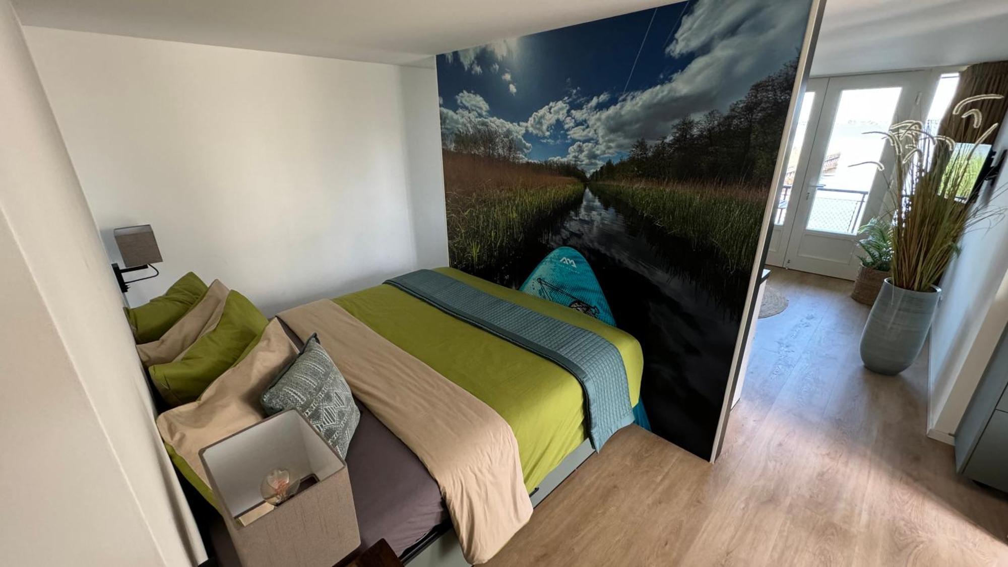 Plassenzicht Logies & Sloepverhuur Loosdrecht Exterior foto